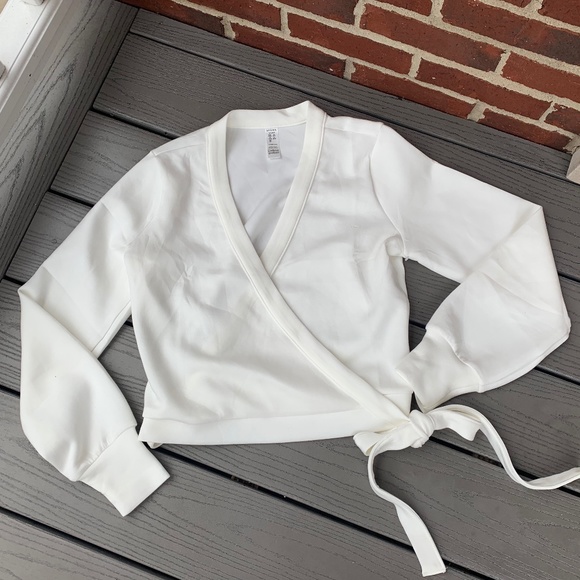 SPANX Tops - SPANX Air Essential Tie Wrap Top